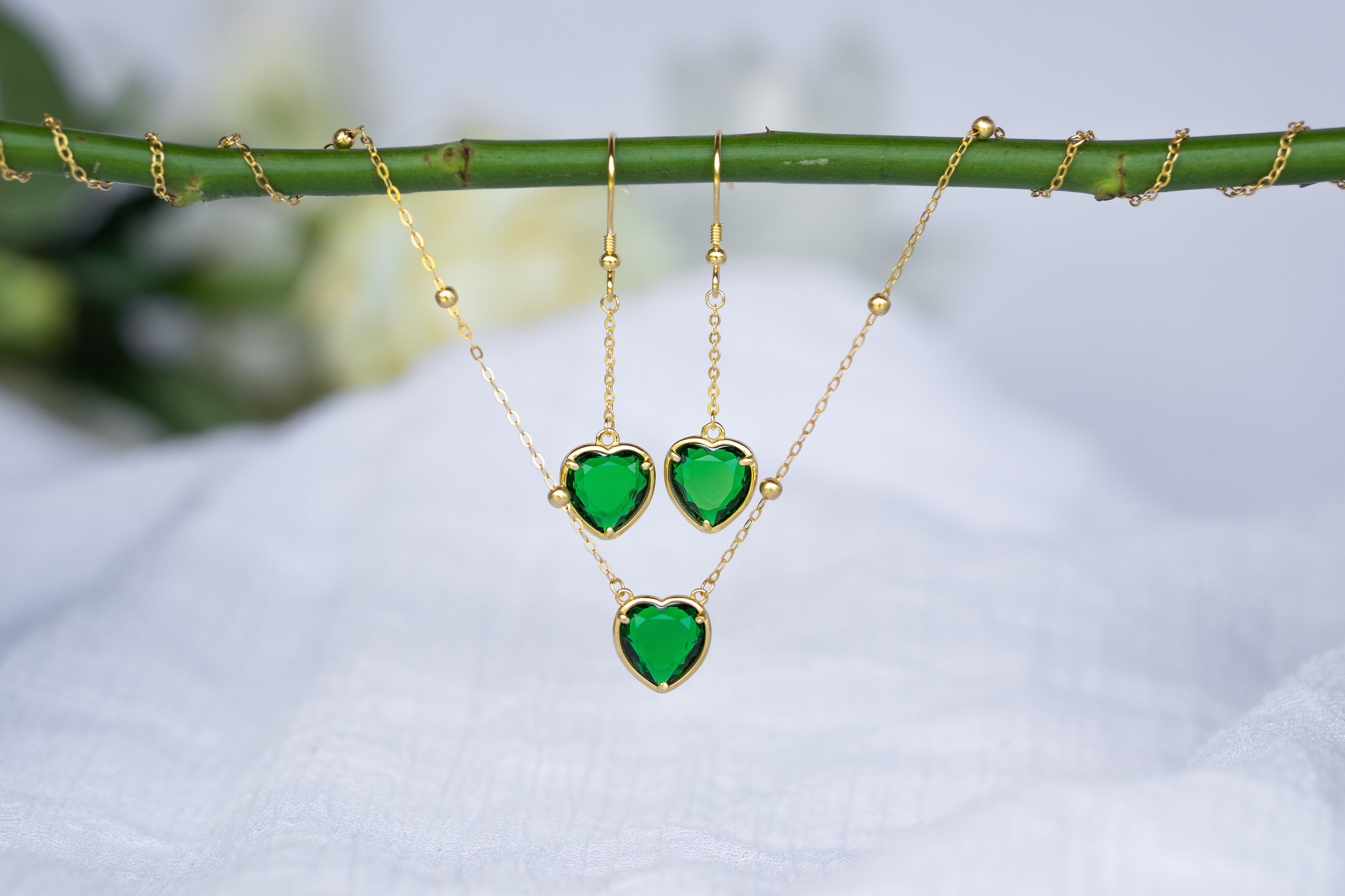 Dark Green Andara Heart Necklace